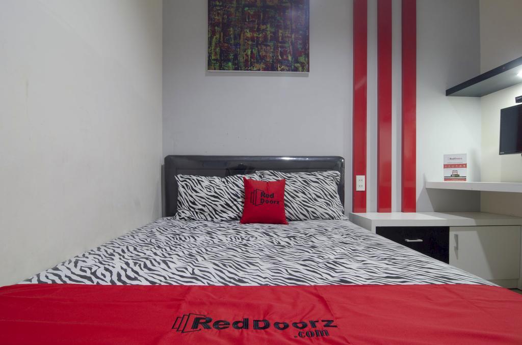 Reddoorz Near Lawang Sewu Ξενοδοχείο Σεμαράνγκ Εξωτερικό φωτογραφία